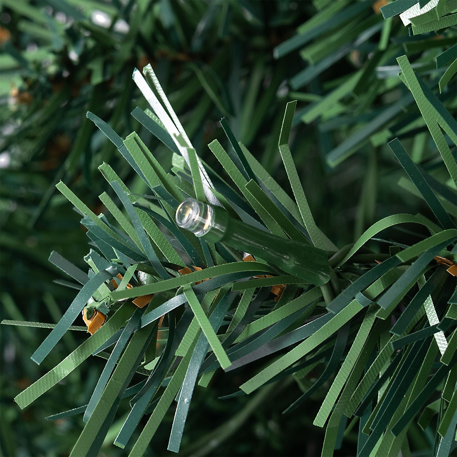 Kunstkerstboom / Kerstboom - 180 x 100 cm - LED - Incl. Voet